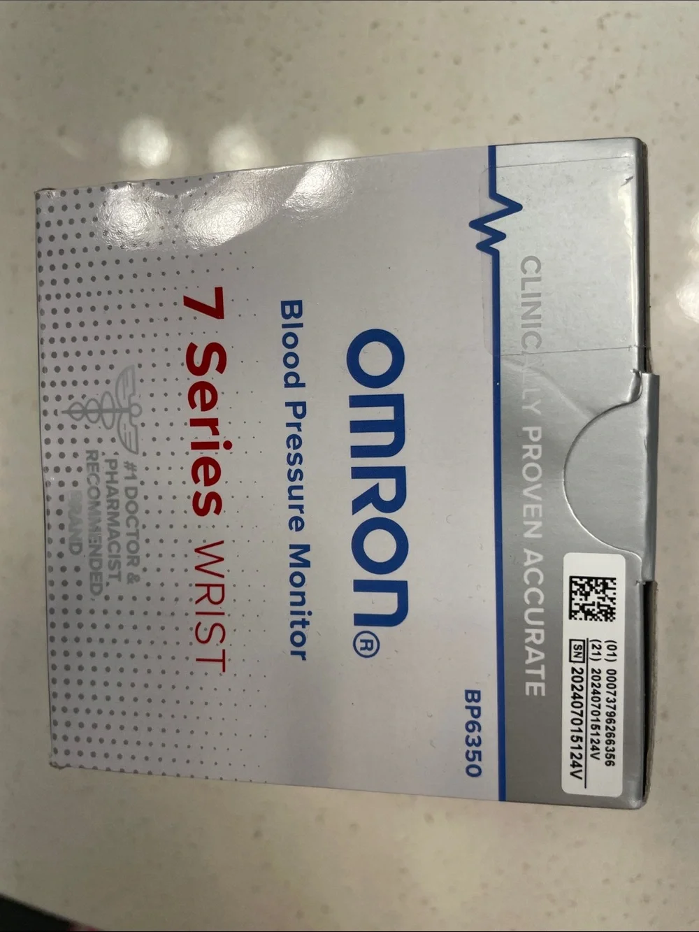 OMRON Blood Pressure Monitor Wrist Cuff - Black SEALED AND NEVER OPENED